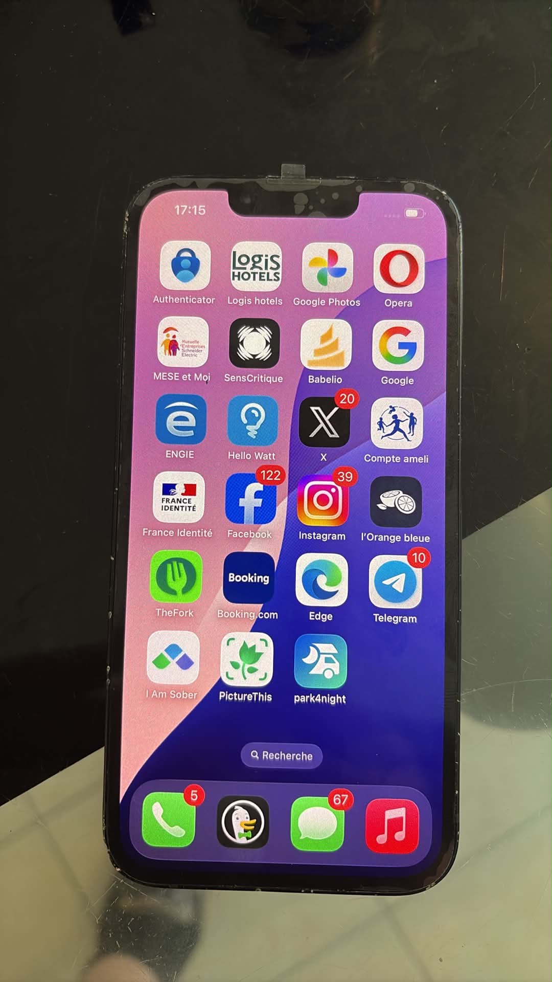 Un smartphone remis en service à l’atelier